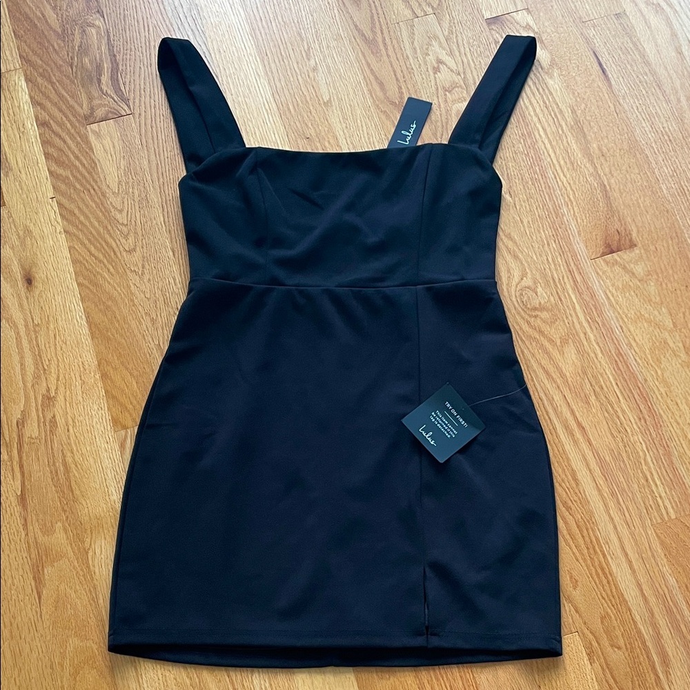 NWT LULUS  black sleeveless square neck mini LULUS